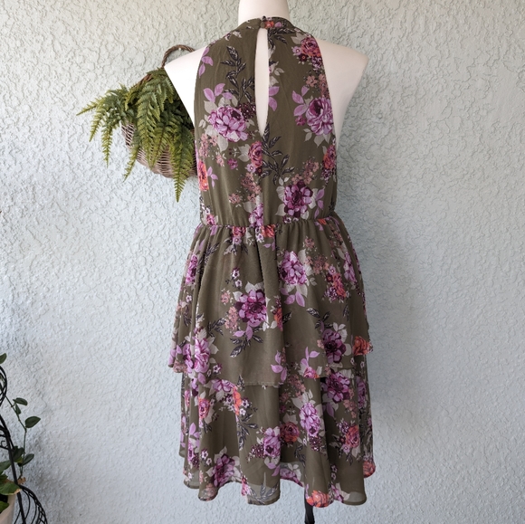 Torrid tiered floral dress size 1xl - Picture 8 of 8